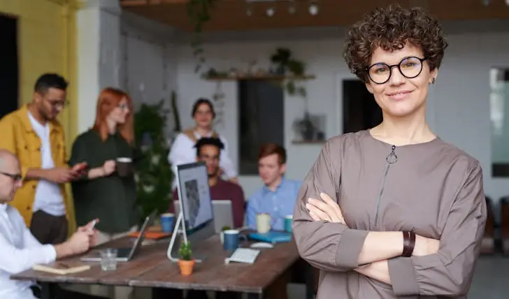 what does a business analyst do